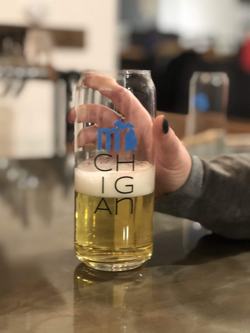 Load image into Gallery viewer, Michigander &quot;mi-ch-ig-an&quot; Tall Boy Glasses (16 oz.)

